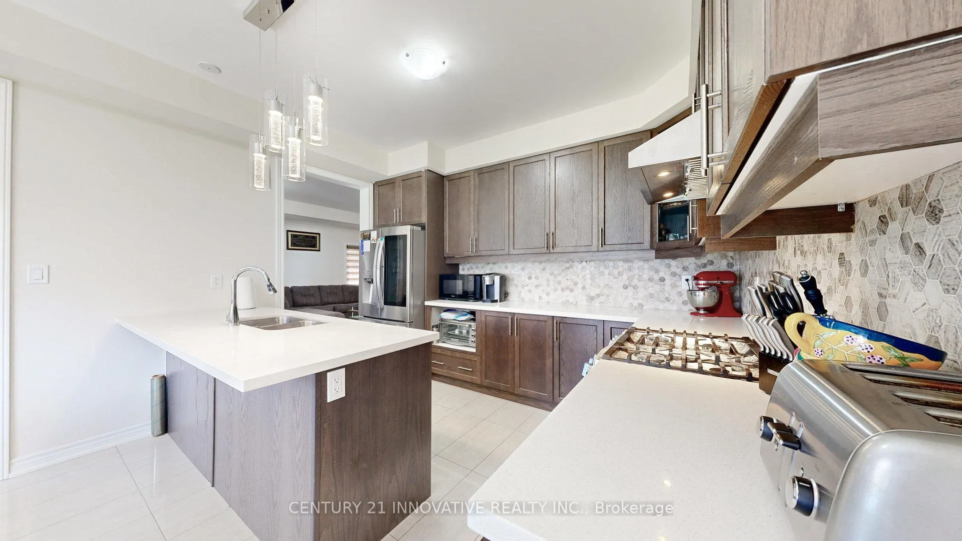 Photo 13 of 220 Fleetwood Drive, Oshawa, Eastdale — HOMEH