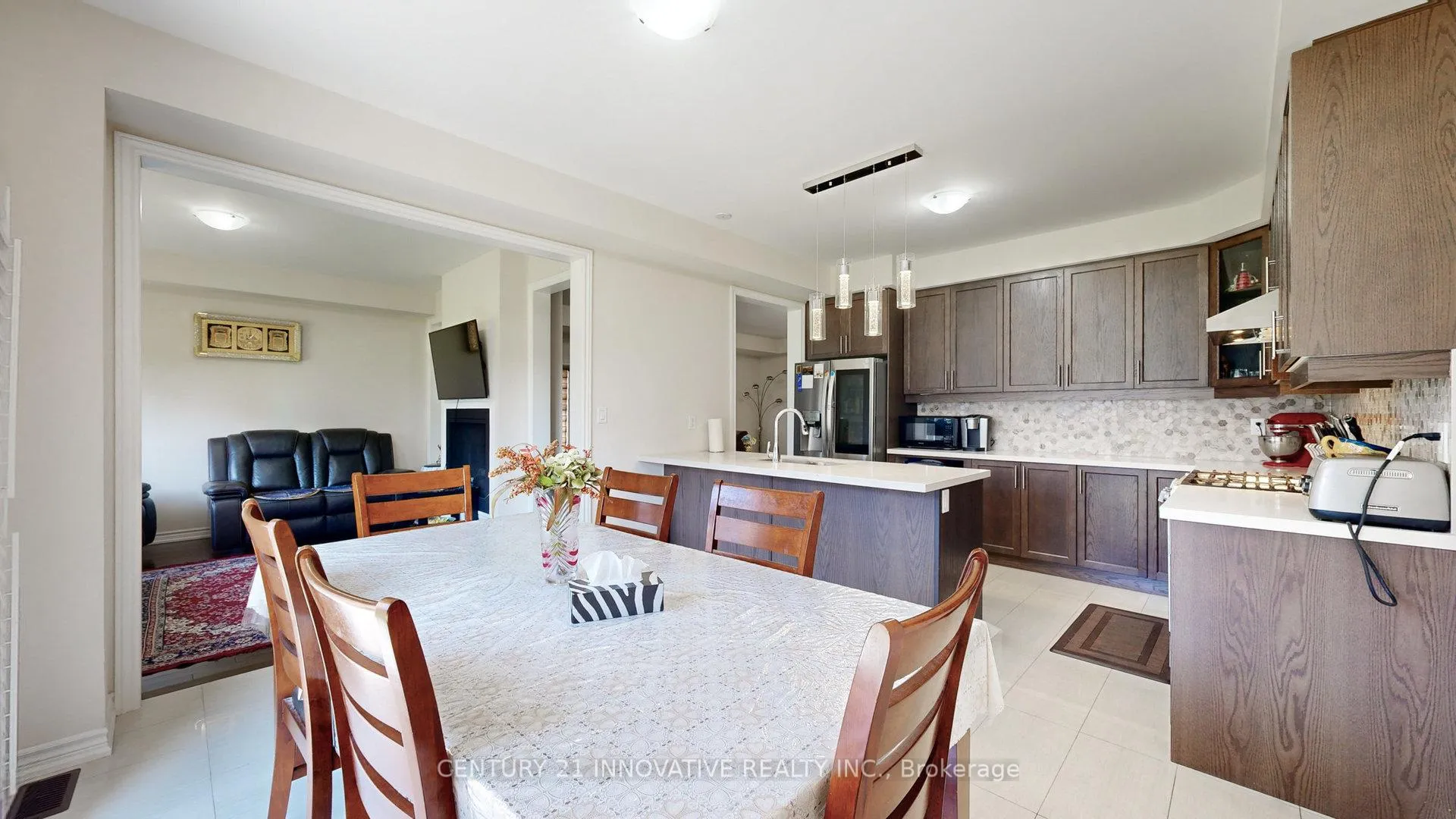 Photo 19 of 220 Fleetwood Drive, Oshawa, Eastdale — HOMEH