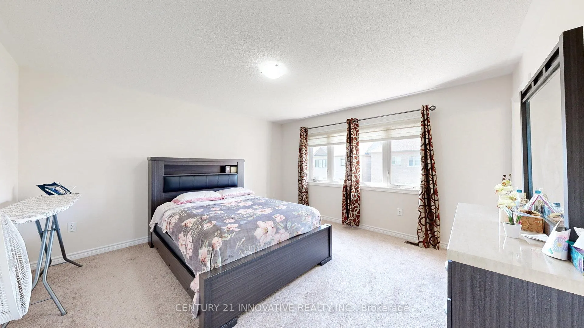 Photo 24 of 220 Fleetwood Drive, Oshawa, Eastdale — HOMEH