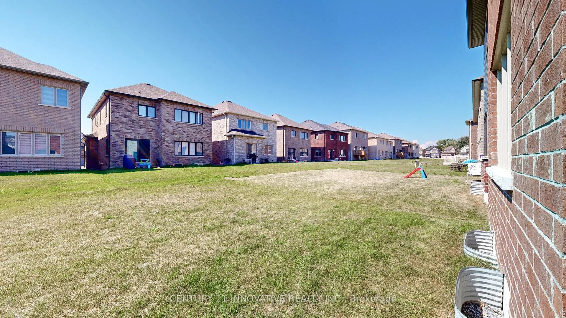 Photo 39 of 220 Fleetwood Drive, Oshawa, Eastdale — HOMEH