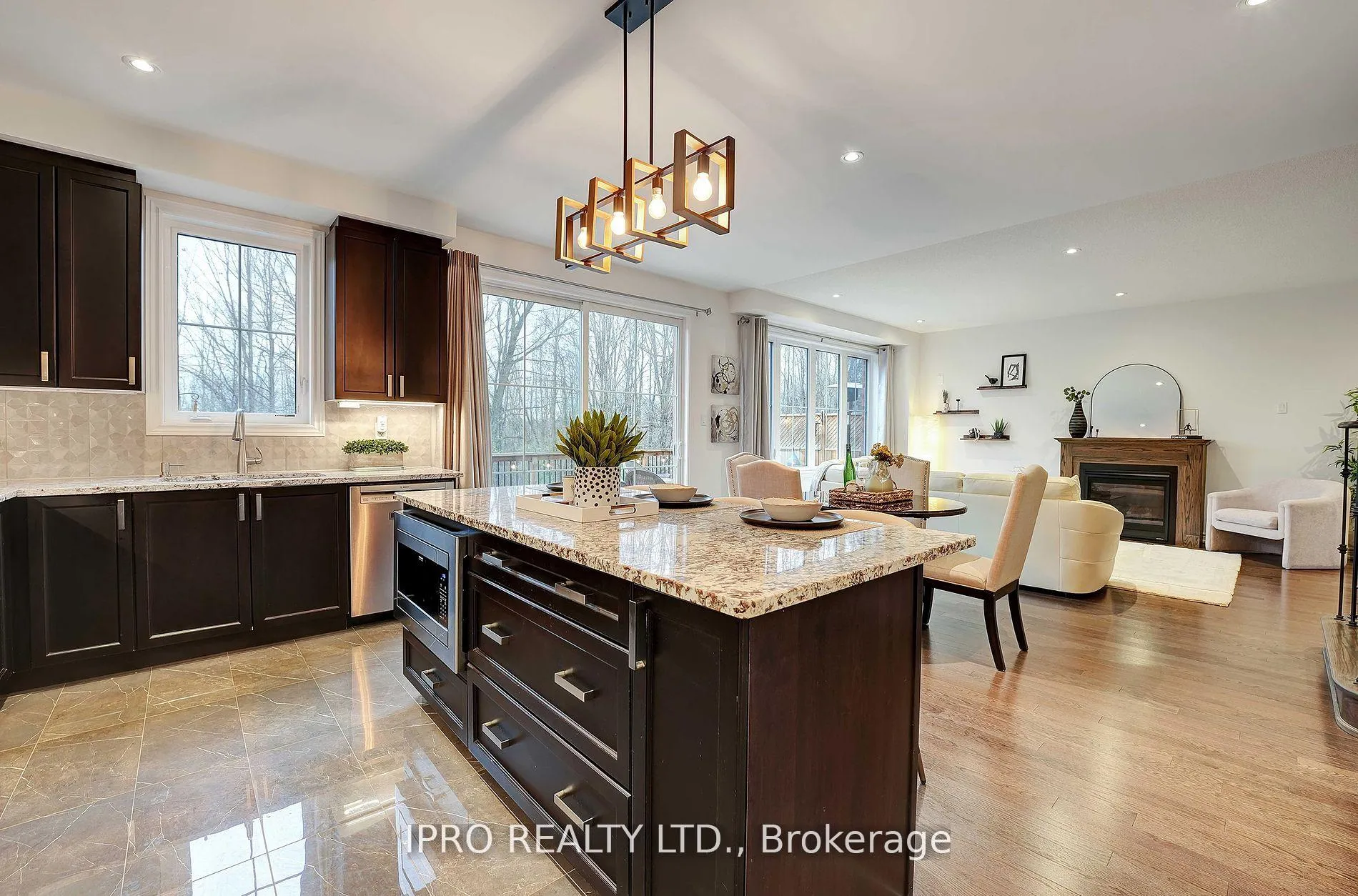 Photo 13 of 109 Auckland Drive, Whitby, Rural Whitby — HOMEH
