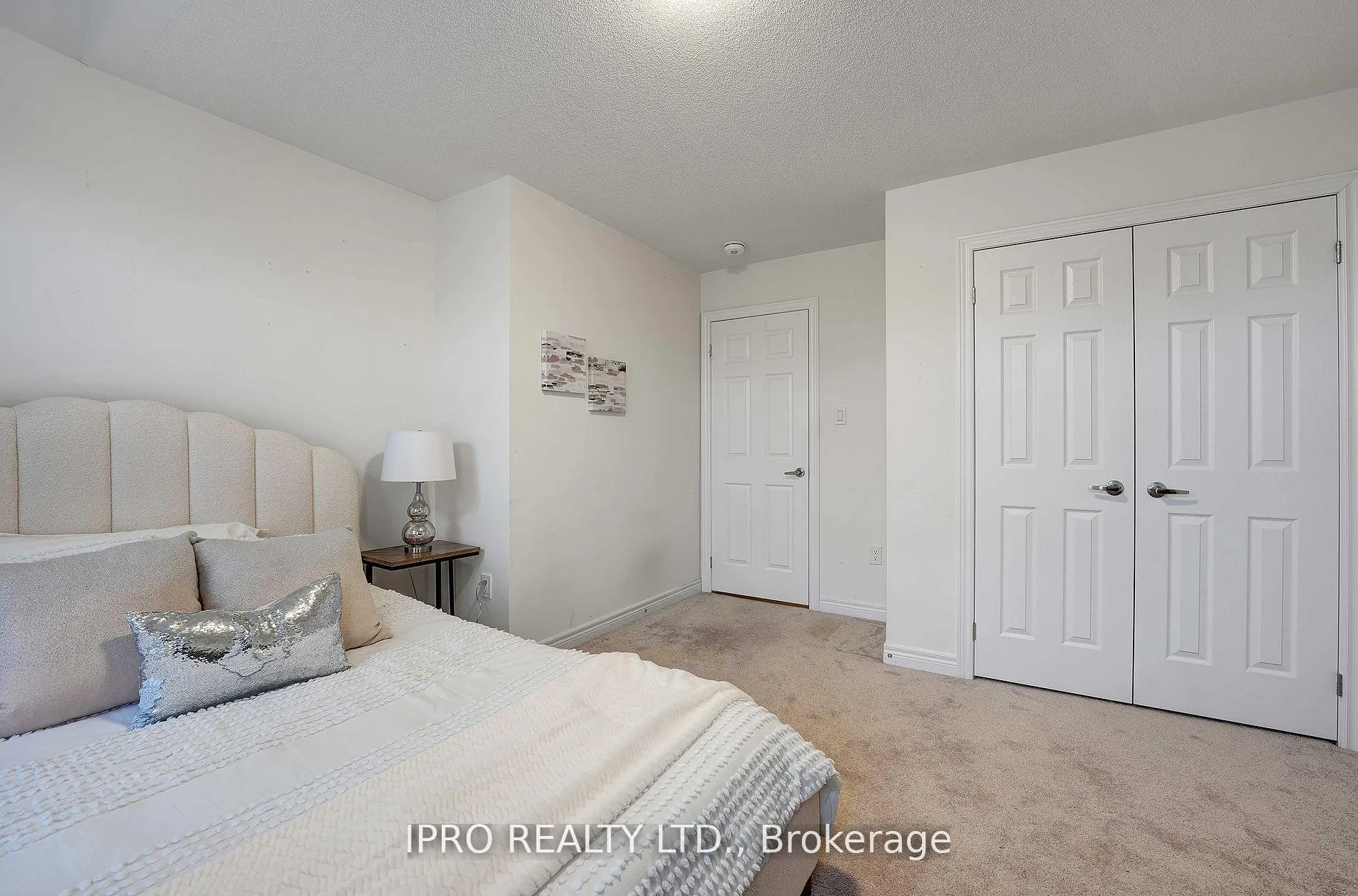 Photo 31 of 109 Auckland Drive, Whitby, Rural Whitby — HOMEH