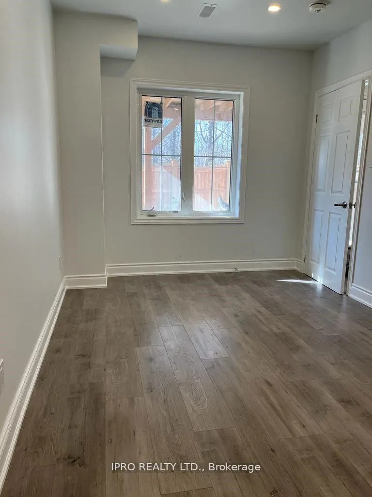 Photo 37 of 109 Auckland Drive, Whitby, Rural Whitby — HOMEH