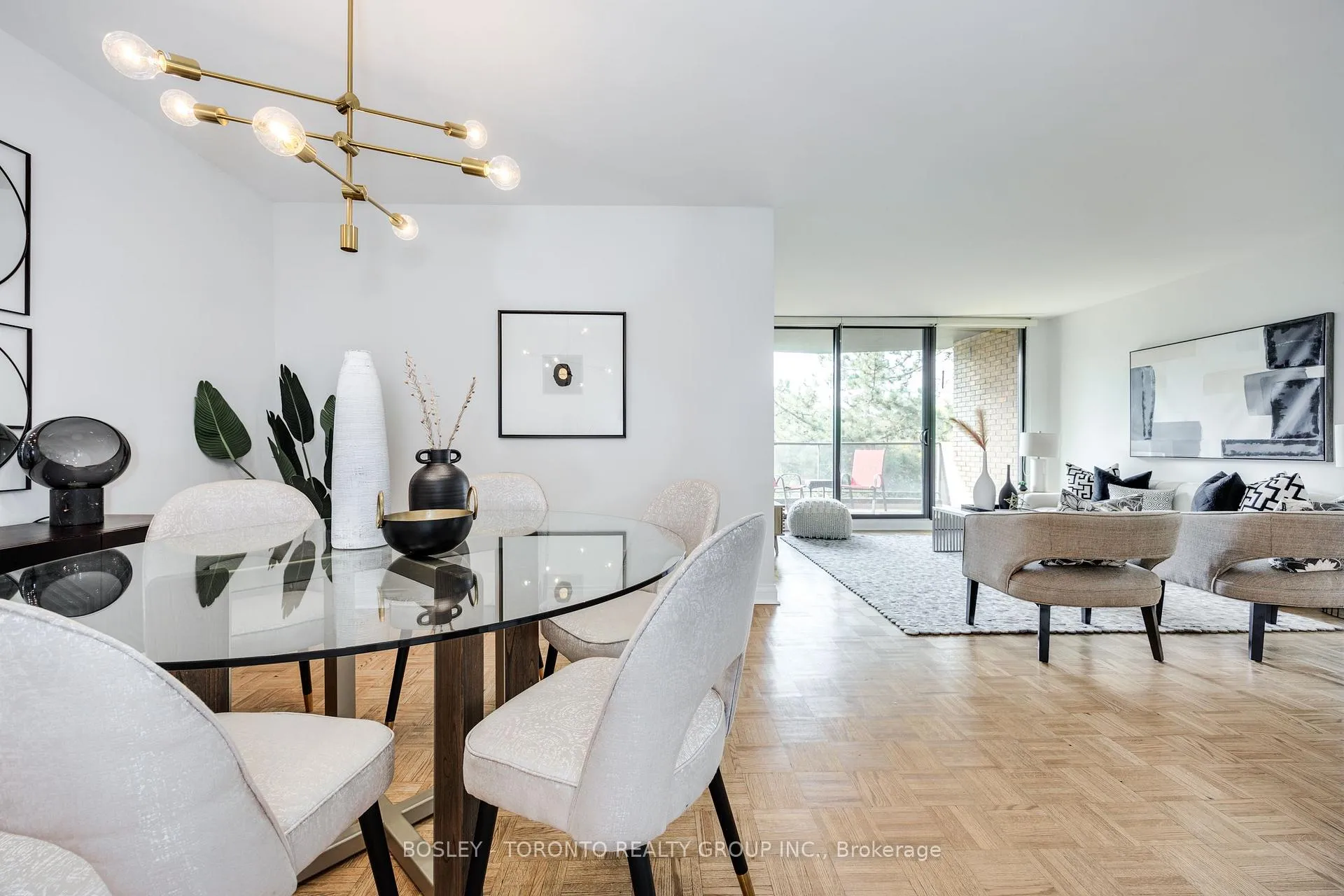 Photo 9 of Unit 511, 350 Lonsdale Road, Toronto, Forest Hill South — HOMEH