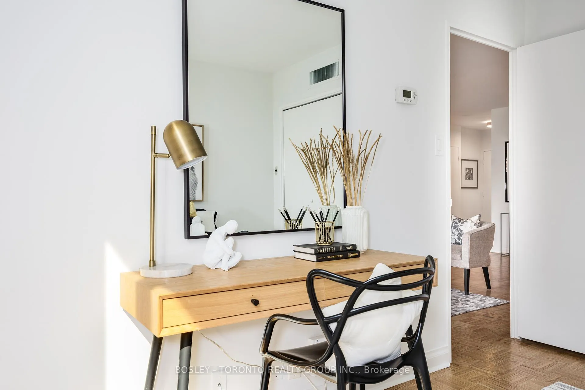 Photo 19 of Unit 511, 350 Lonsdale Road, Toronto, Forest Hill South — HOMEH