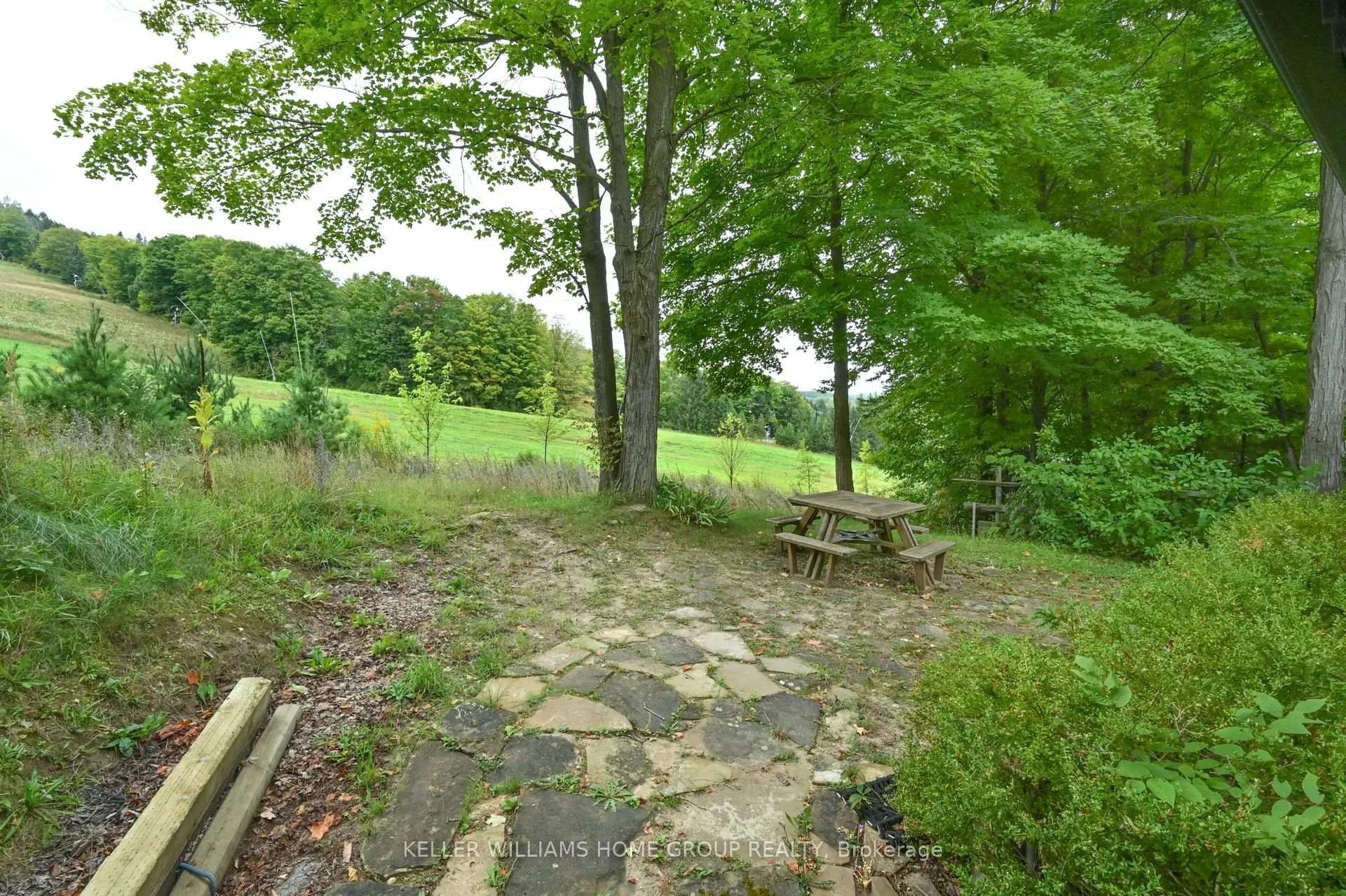 Photo 28 of 3 Valley View Close, Mulmur, Rural Mulmur — HOMEH