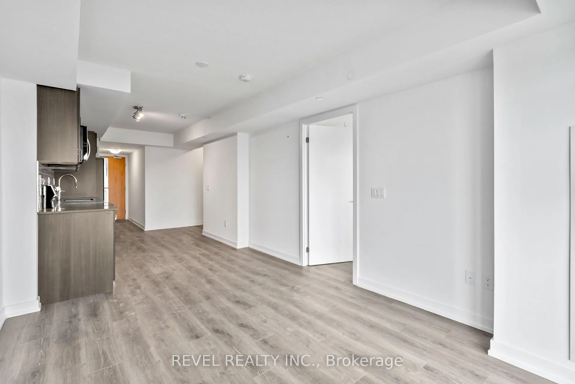 Photo 15 of Unit 2212, 1435 Celebration Drive, Pickering, Bay Ridges — HOMEH