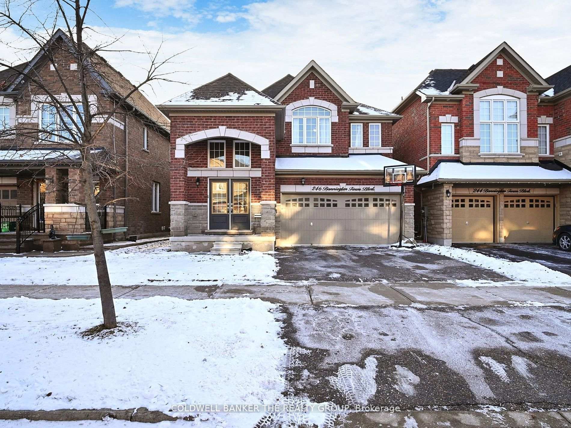 Front of 246 Bonnieglen Farm Boulevard