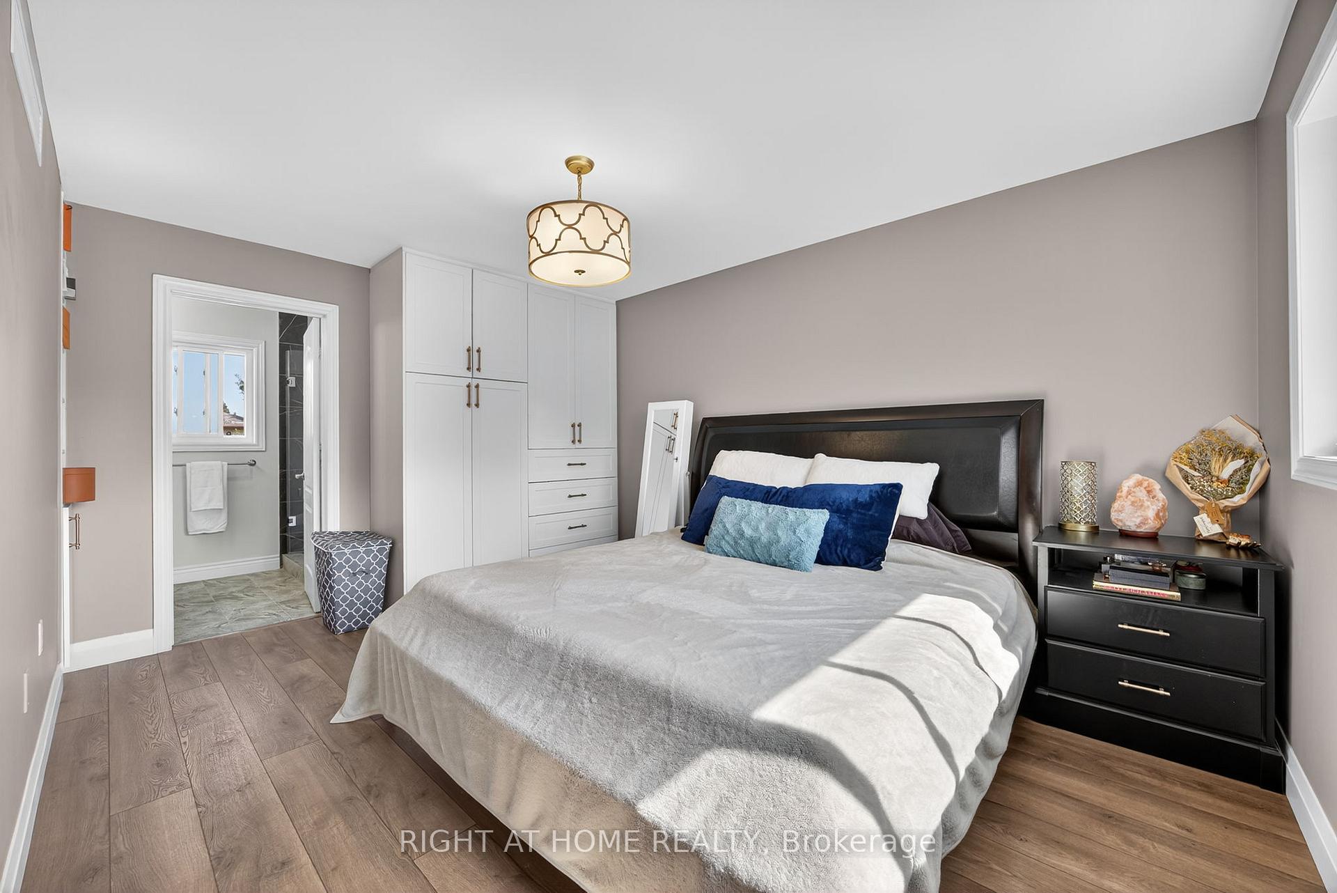 Photo 16 of 18 Amberview Drive, Georgina, Keswick South — HOMEH