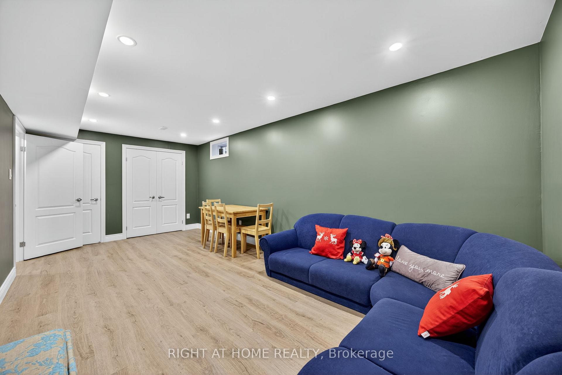 Photo 30 of 18 Amberview Drive, Georgina, Keswick South — HOMEH