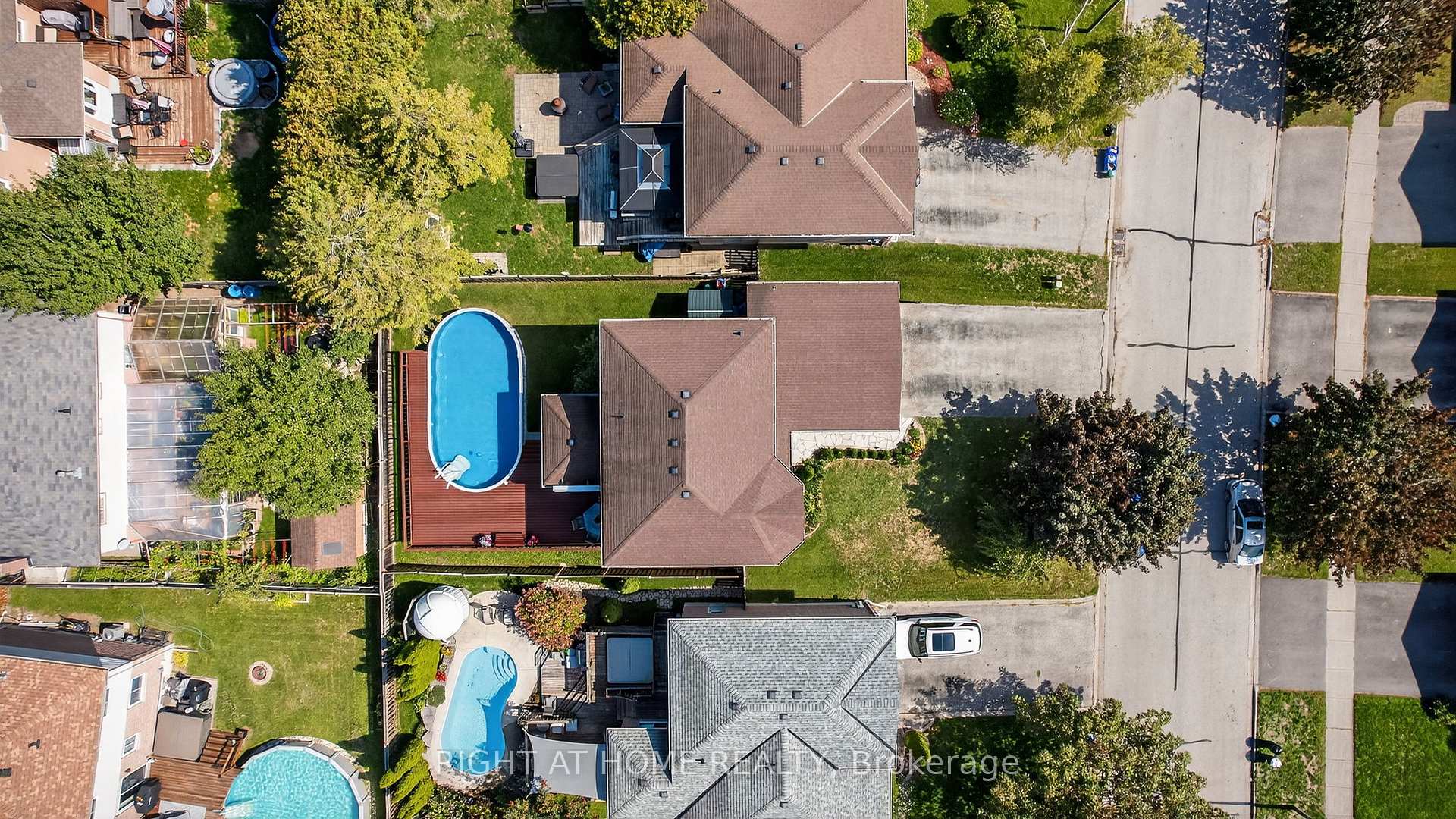 Photo 42 of 18 Amberview Drive, Georgina, Keswick South — HOMEH