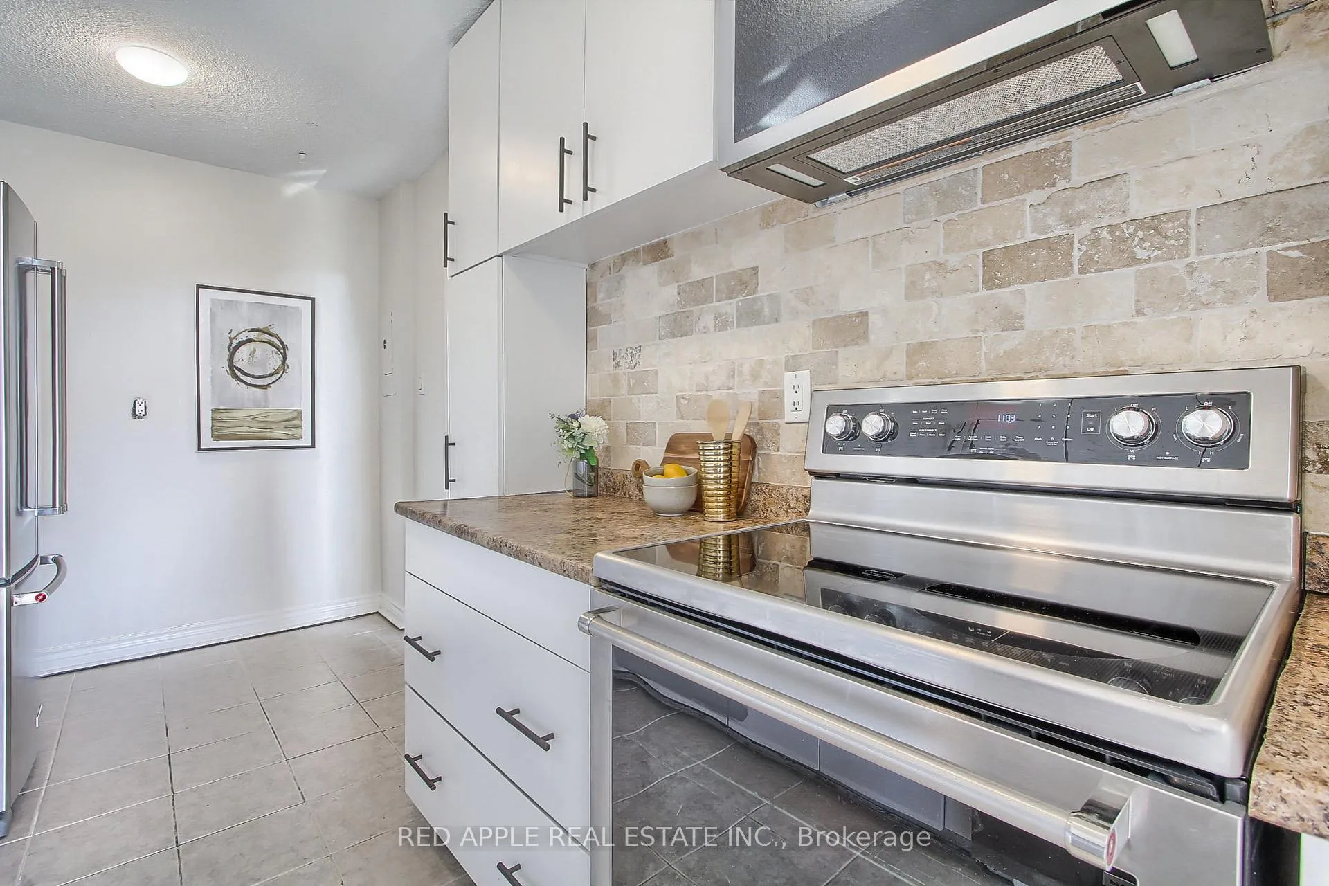 Photo 10 of Unit 407, 1210 Radom Street, Pickering, Bay Ridges — HOMEH