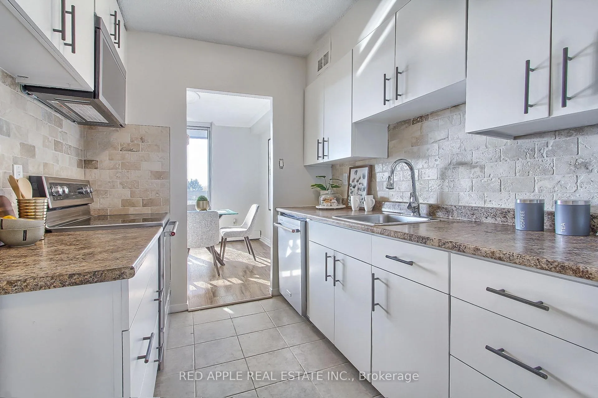 Photo 11 of Unit 407, 1210 Radom Street, Pickering, Bay Ridges — HOMEH