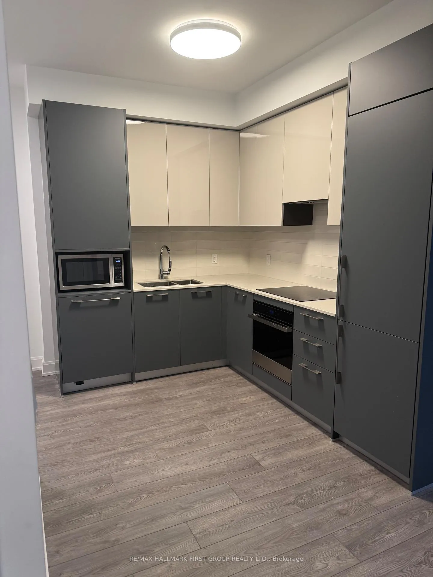 Photo 9 of Unit 330, 38 Water Walk Drive, Markham, Unionville — HOMEH