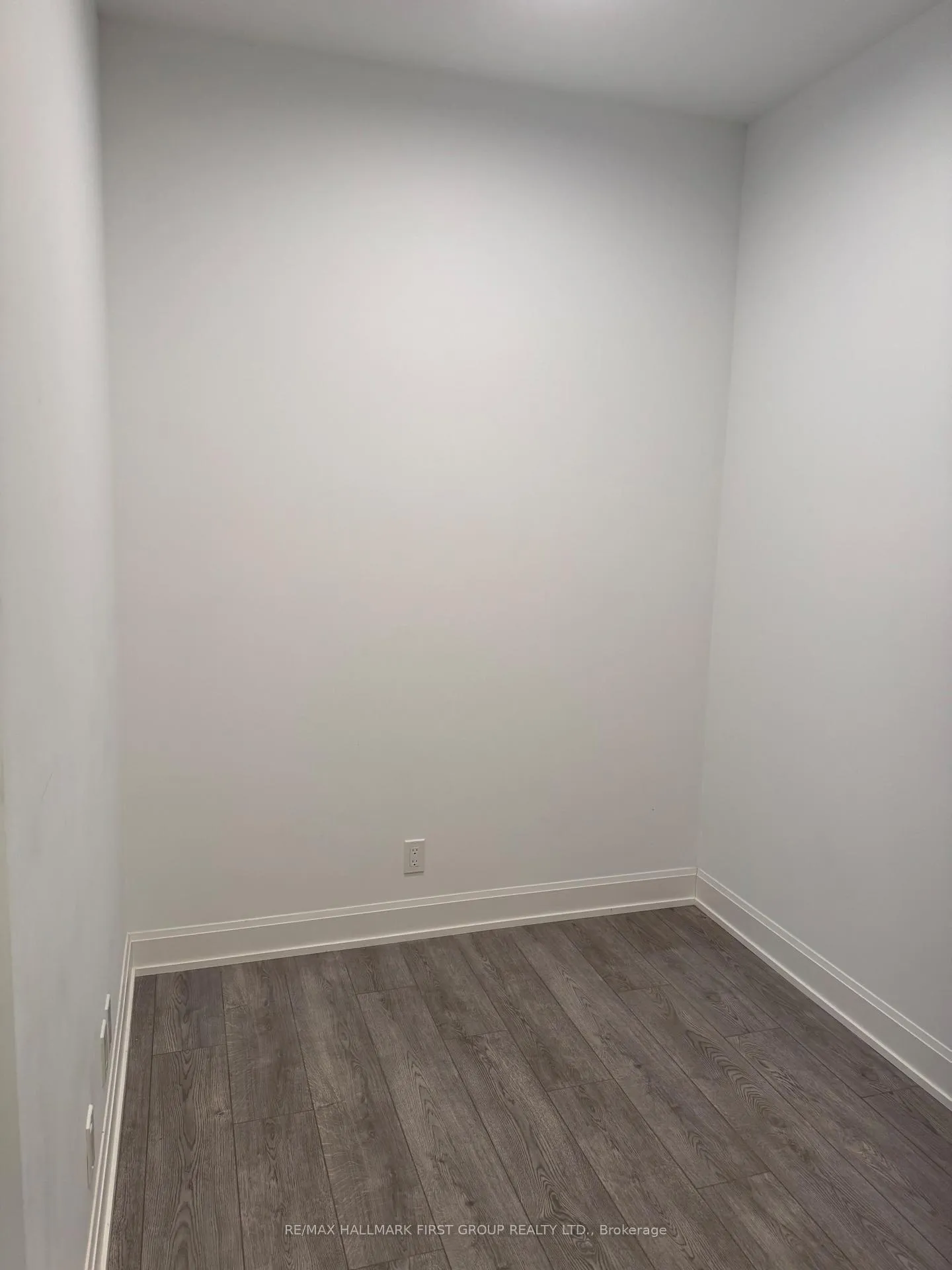Photo 15 of Unit 330, 38 Water Walk Drive, Markham, Unionville — HOMEH