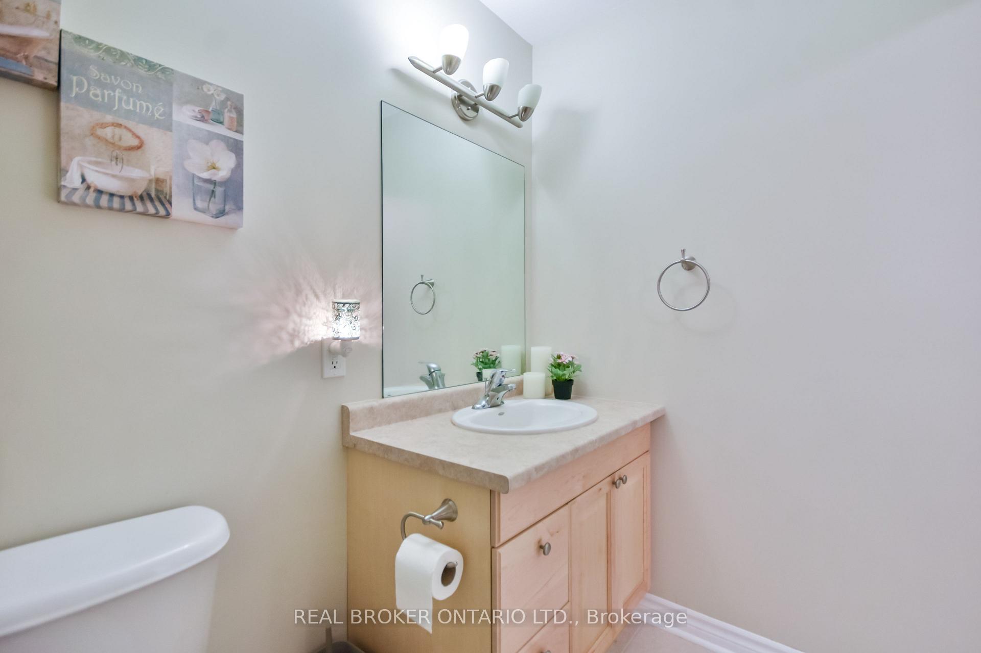 Photo 10 of 210 Pringle Drive, Barrie, Edgehill Drive — HOMEH