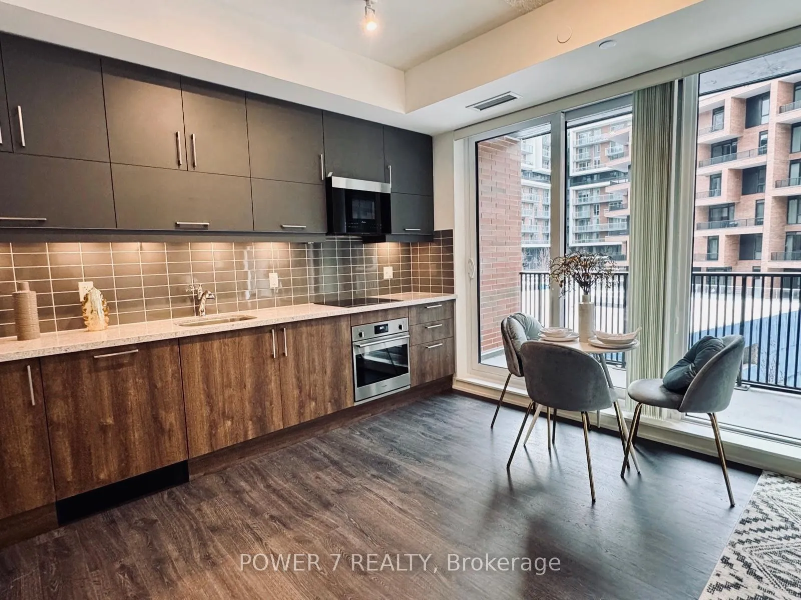 Photo 7 of Unit 506, 38 Simcoe Promenade, Markham, Unionville — HOMEH