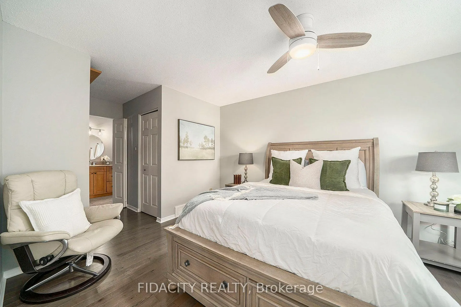 Photo 17 of 13 Vesta Street, Ottawa, Barrhaven - Cedargrove/Fraserdale — HOMEH