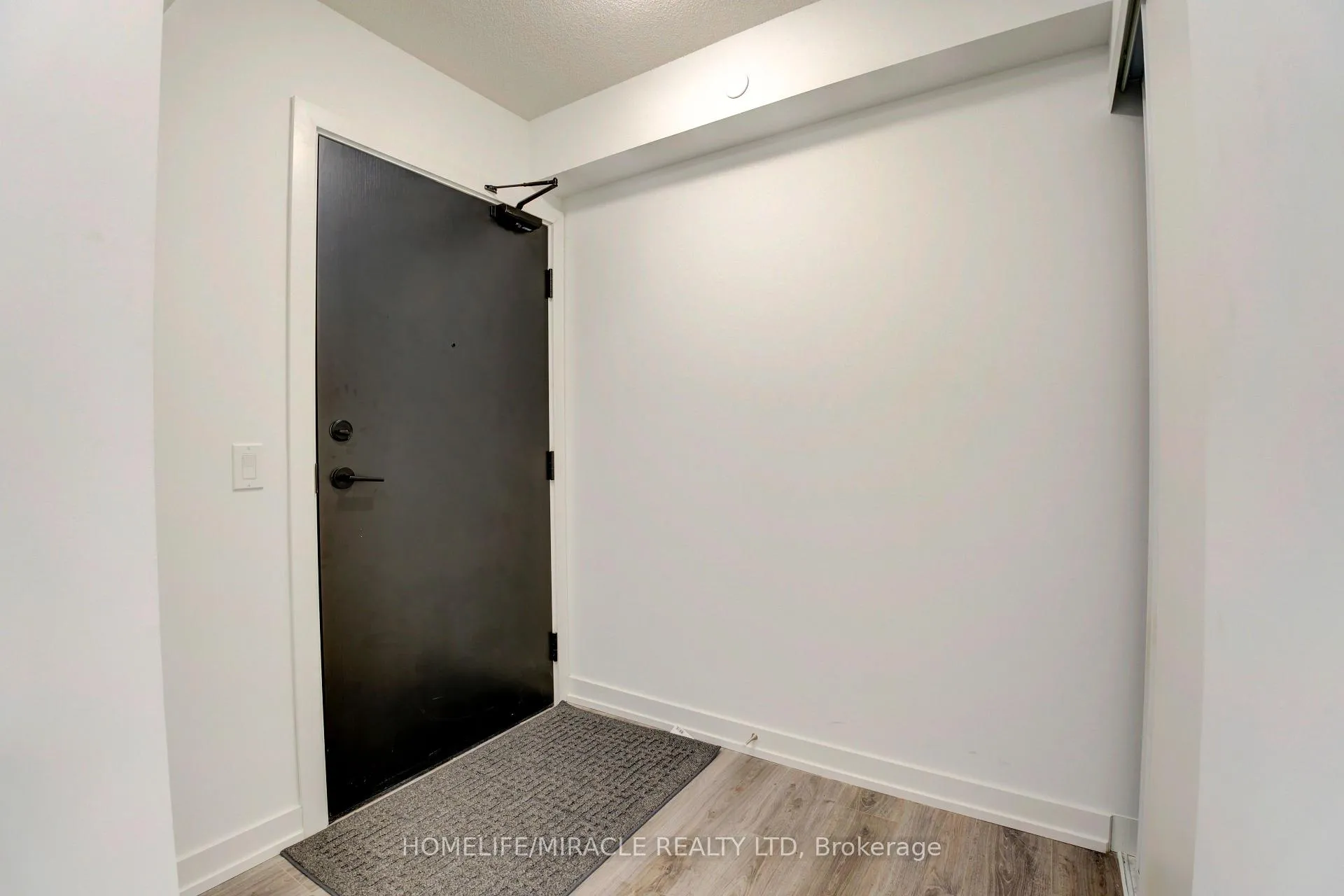 Photo 25 of Unit 905, 1480 Bayly Street, Pickering, Bay Ridges — HOMEH