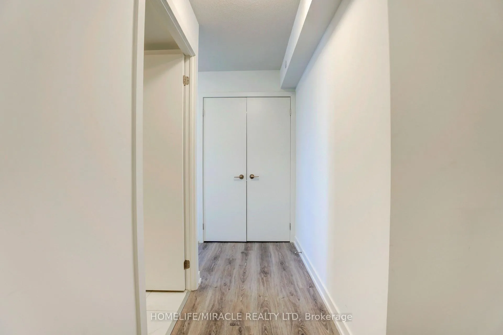 Photo 26 of Unit 905, 1480 Bayly Street, Pickering, Bay Ridges — HOMEH