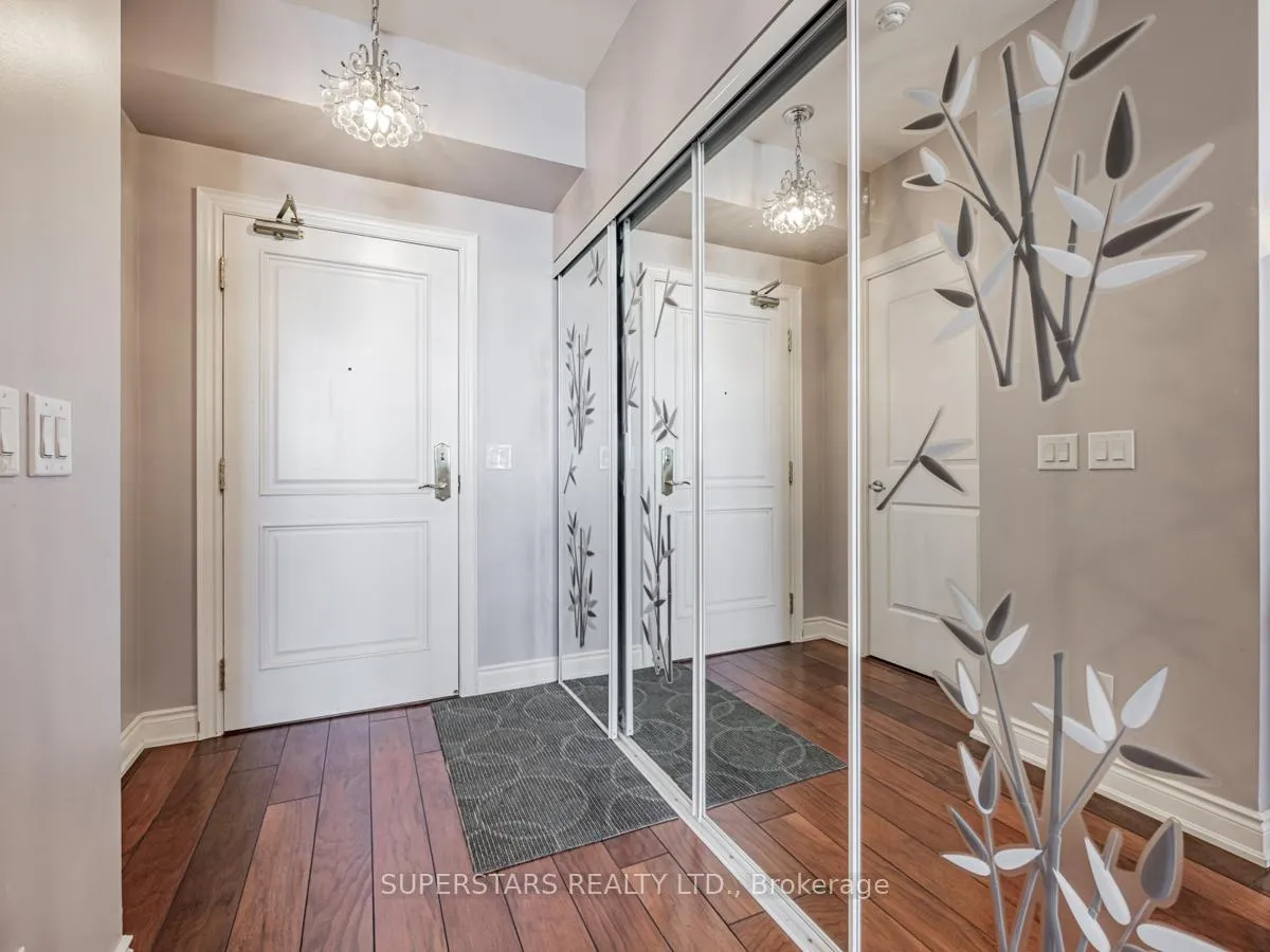 Photo 3 of Unit 1414, 9245 Jane Street, Vaughan, Maple — HOMEH