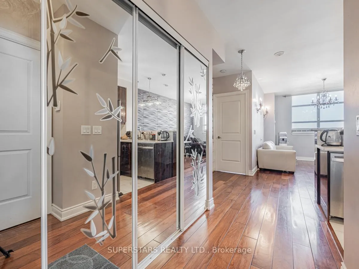 Photo 4 of Unit 1414, 9245 Jane Street, Vaughan, Maple — HOMEH