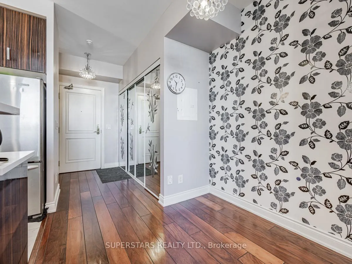 Photo 10 of Unit 1414, 9245 Jane Street, Vaughan, Maple — HOMEH
