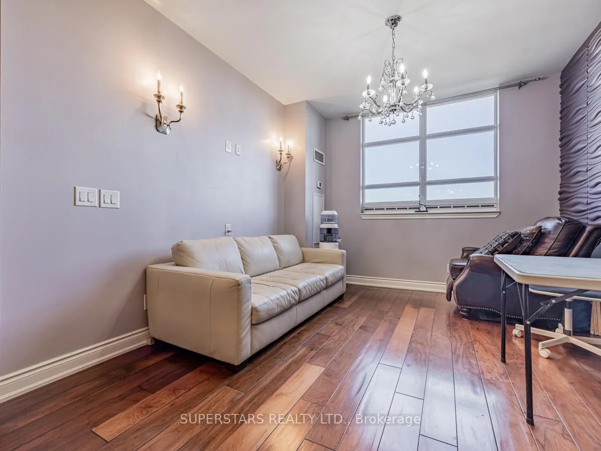Photo 12 of Unit 1414, 9245 Jane Street, Vaughan, Maple — HOMEH