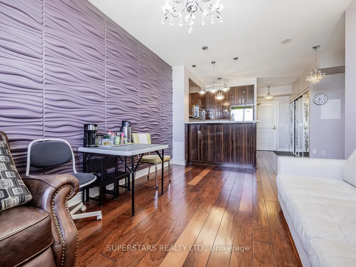 Photo 14 of Unit 1414, 9245 Jane Street, Vaughan, Maple — HOMEH