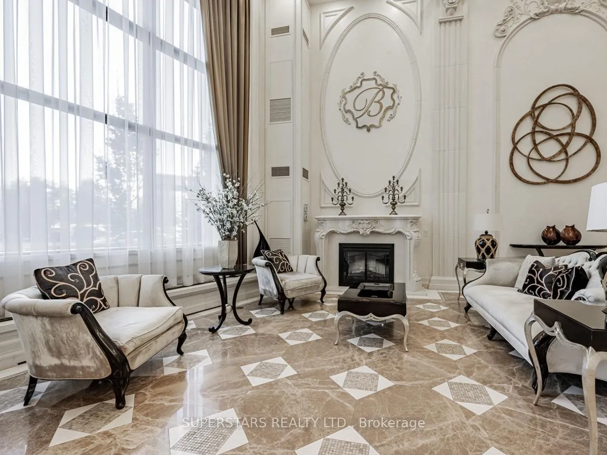 Photo 23 of Unit 1414, 9245 Jane Street, Vaughan, Maple — HOMEH