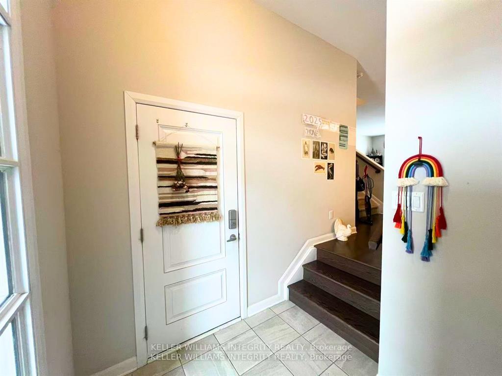 Photo 2 of 426 Kayak Street, Ottawa, Barrhaven - Hearts Desire — HOMEH
