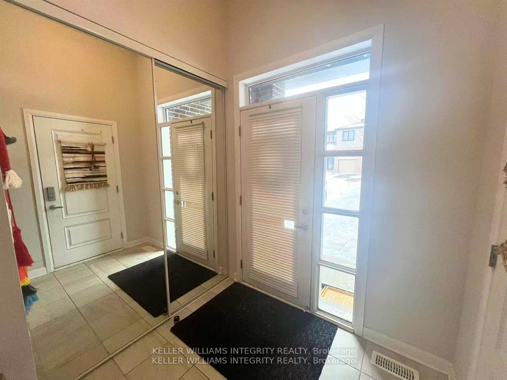 Photo 3 of 426 Kayak Street, Ottawa, Barrhaven - Hearts Desire — HOMEH