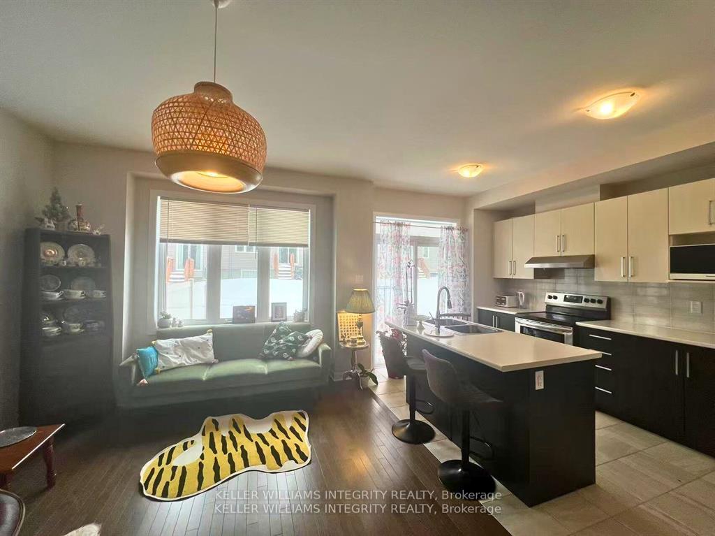Photo 15 of 426 Kayak Street, Ottawa, Barrhaven - Hearts Desire — HOMEH
