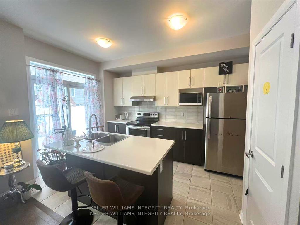 Photo 16 of 426 Kayak Street, Ottawa, Barrhaven - Hearts Desire — HOMEH