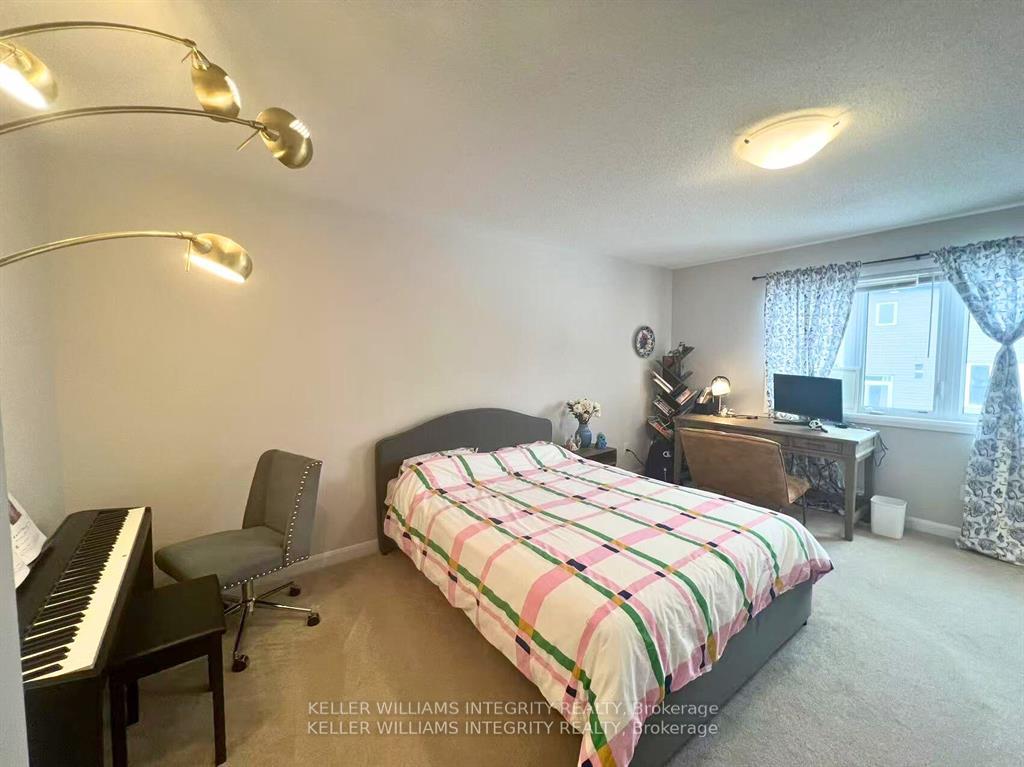 Photo 17 of 426 Kayak Street, Ottawa, Barrhaven - Hearts Desire — HOMEH