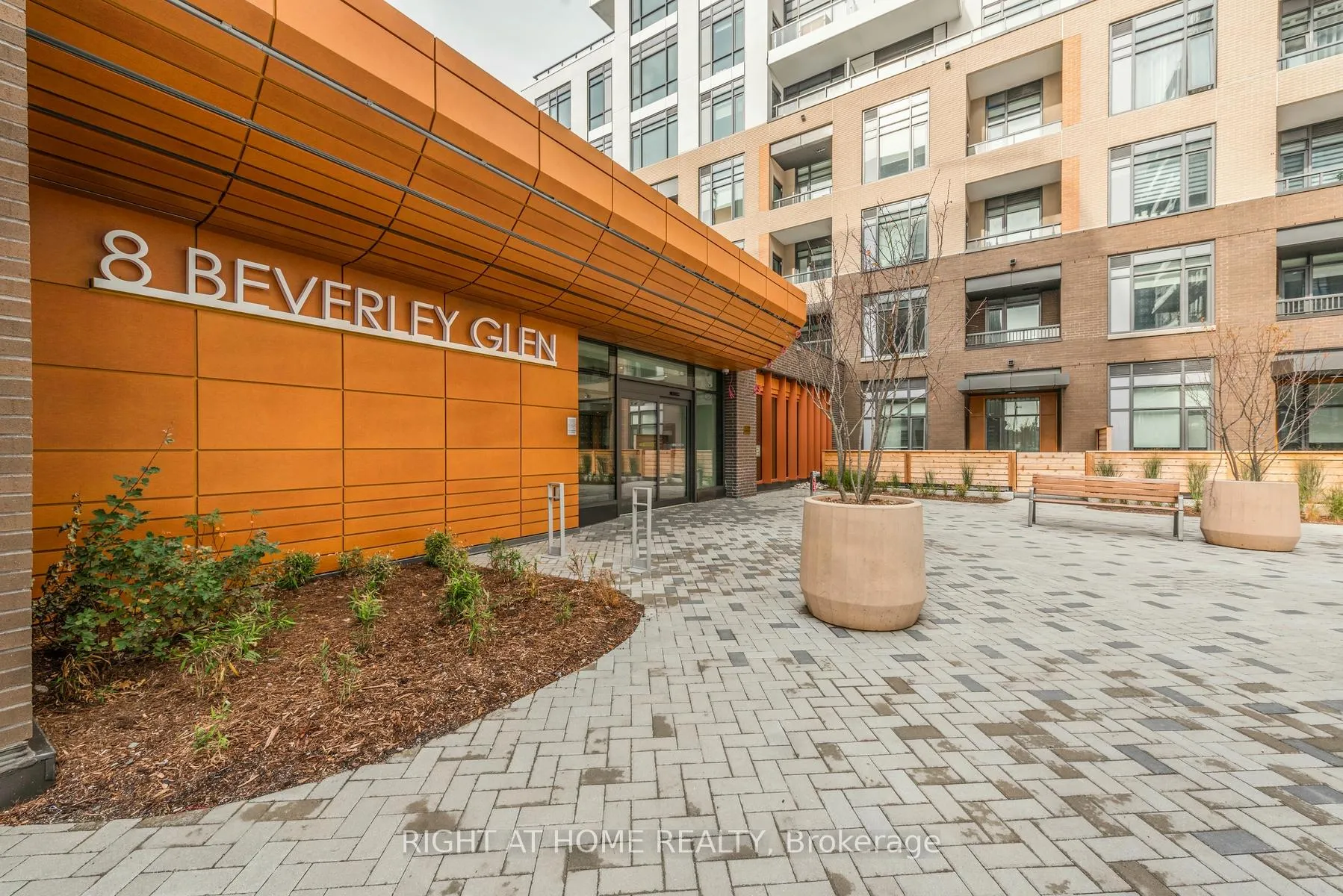 Photo 1 of Unit 1203, 8 Beverley Glen Boulevard, Vaughan, Beverley Glen — HOMEH