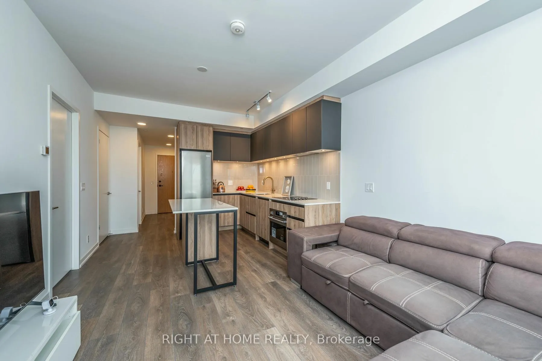 Photo 9 of Unit 1203, 8 Beverley Glen Boulevard, Vaughan, Beverley Glen — HOMEH