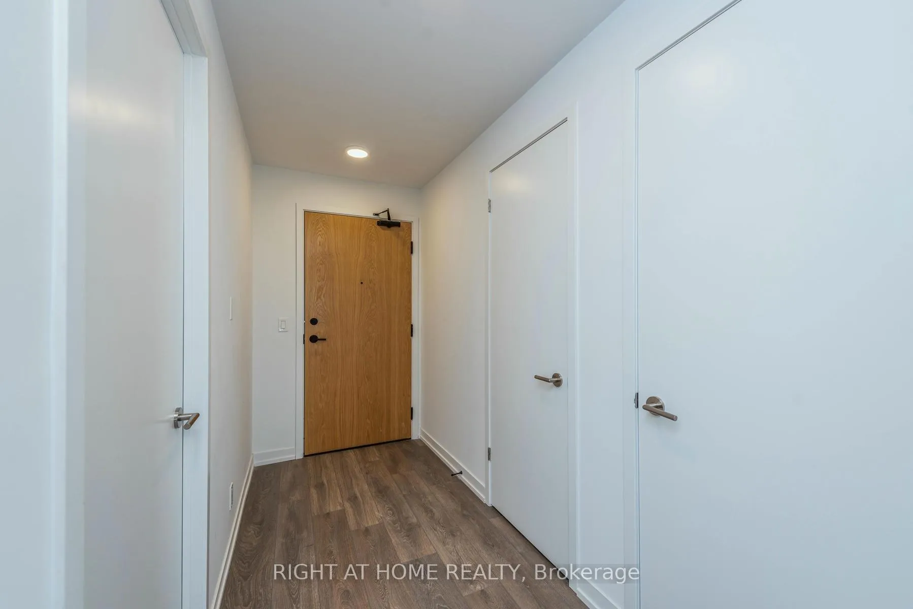 Photo 13 of Unit 1203, 8 Beverley Glen Boulevard, Vaughan, Beverley Glen — HOMEH