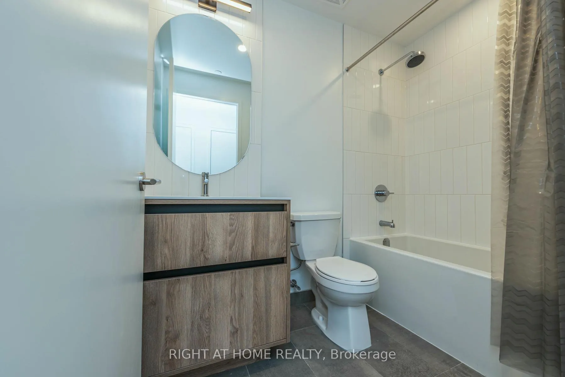 Photo 15 of Unit 1203, 8 Beverley Glen Boulevard, Vaughan, Beverley Glen — HOMEH
