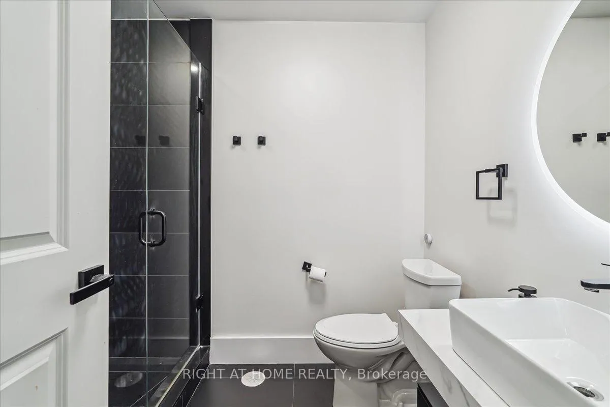 Photo 23 of Unit 14, 105 Kayla Crescent, Vaughan, Maple — HOMEH