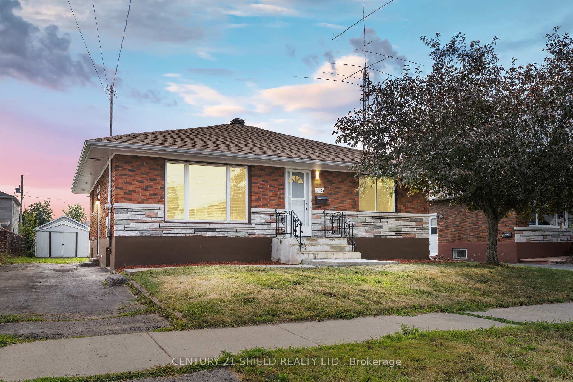 Front of 119 Anthony Street