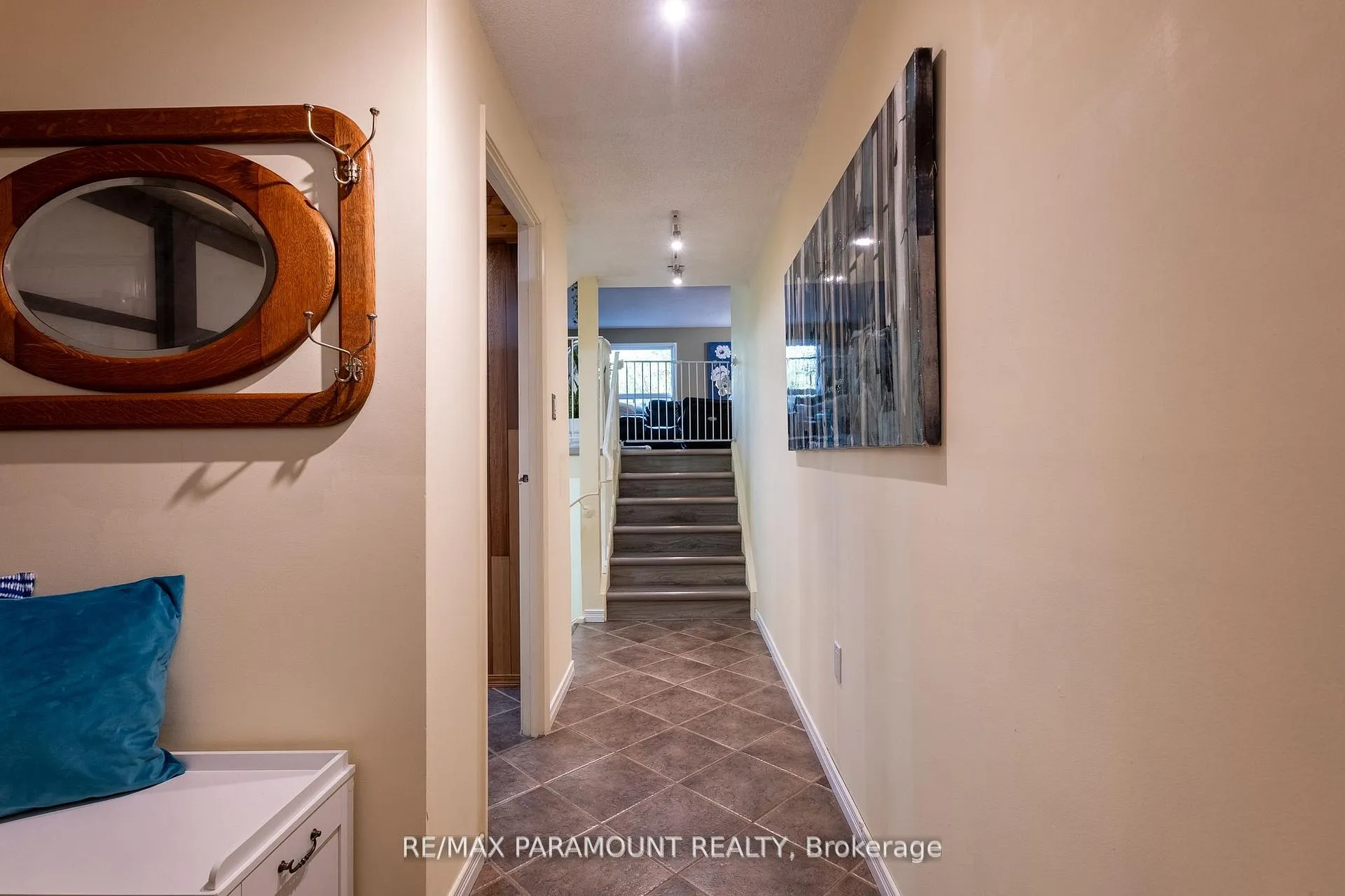 Photo 3 of Unit 30, 365 Pioneer Drive, Kitchener — HOMEH
