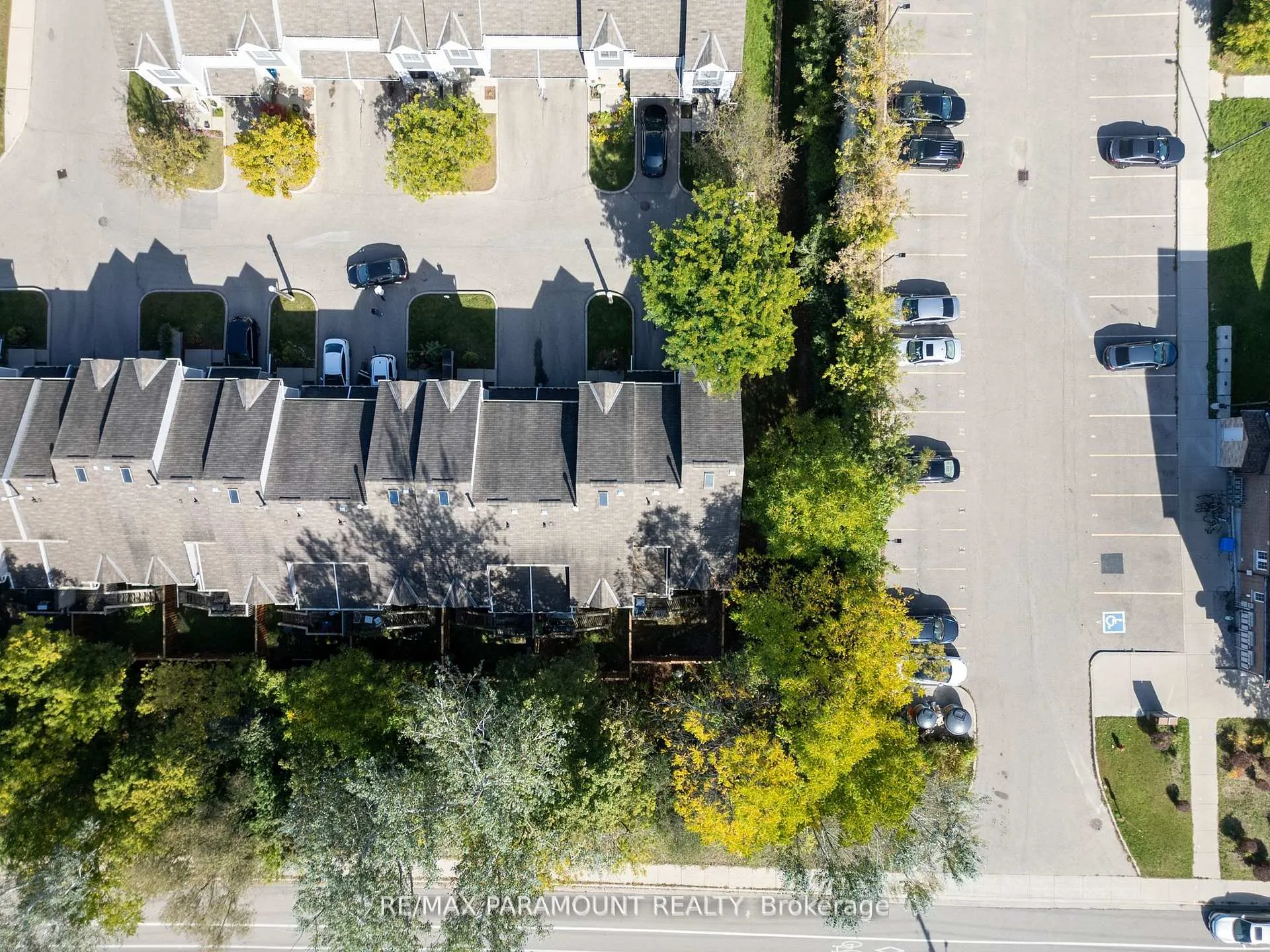 Photo 32 of Unit 30, 365 Pioneer Drive, Kitchener — HOMEH