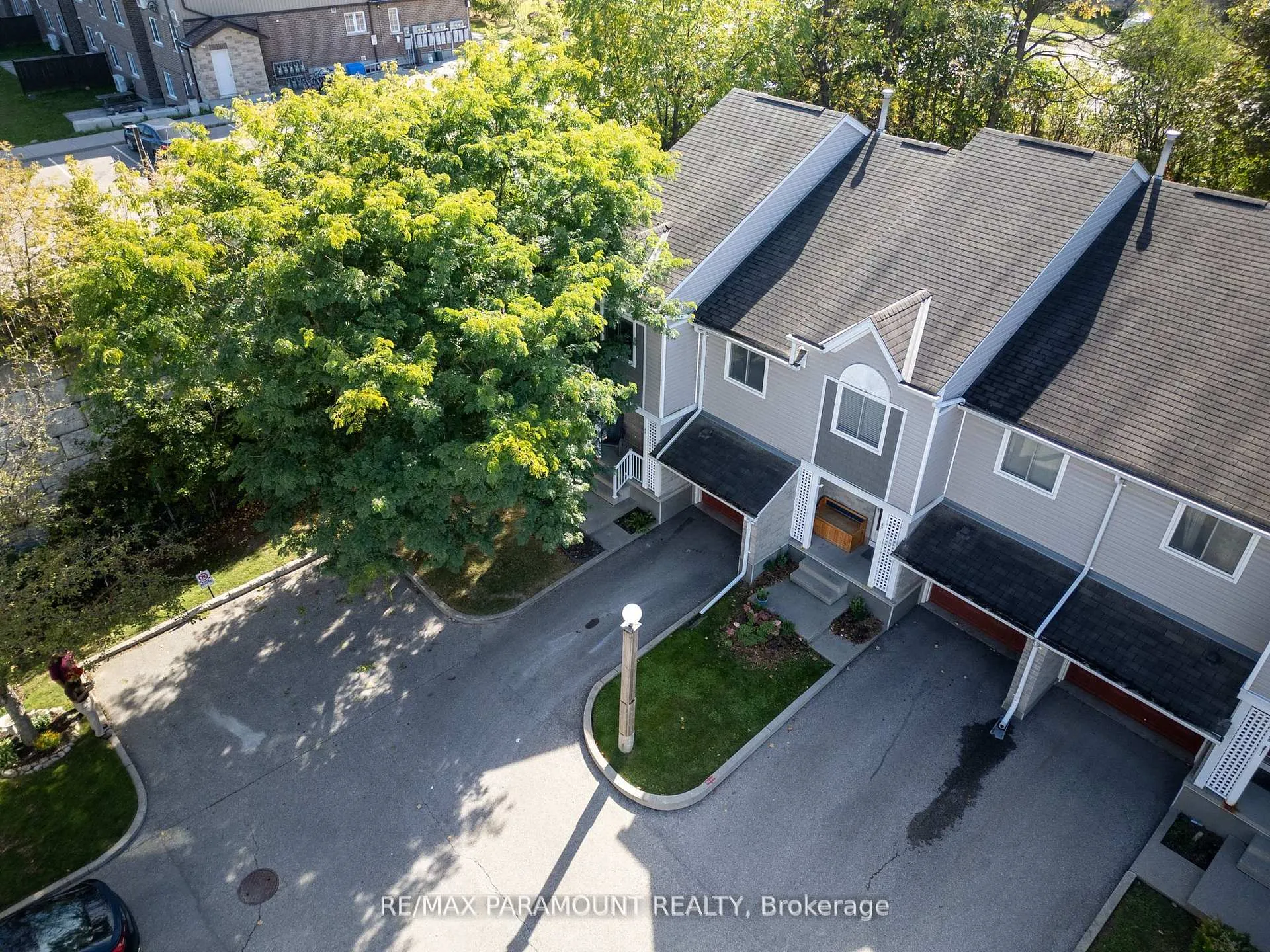 Photo 35 of Unit 30, 365 Pioneer Drive, Kitchener — HOMEH