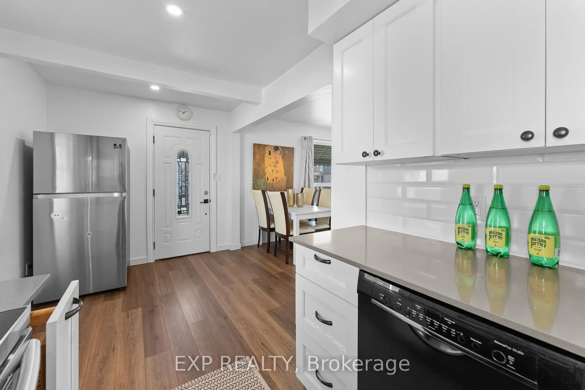 Photo 7 of 271 Crowland Avenue, Welland, Lincoln/Crowland — HOMEH