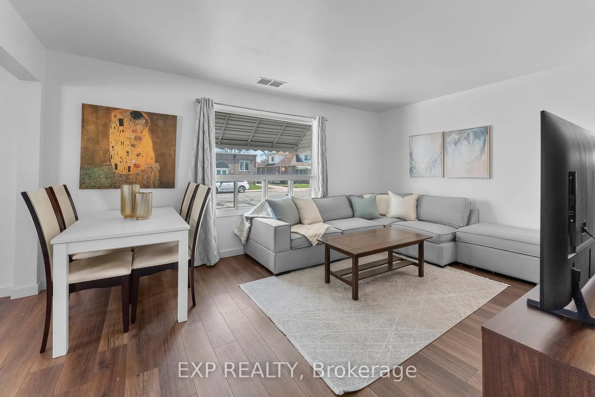 Photo 9 of 271 Crowland Avenue, Welland, Lincoln/Crowland — HOMEH