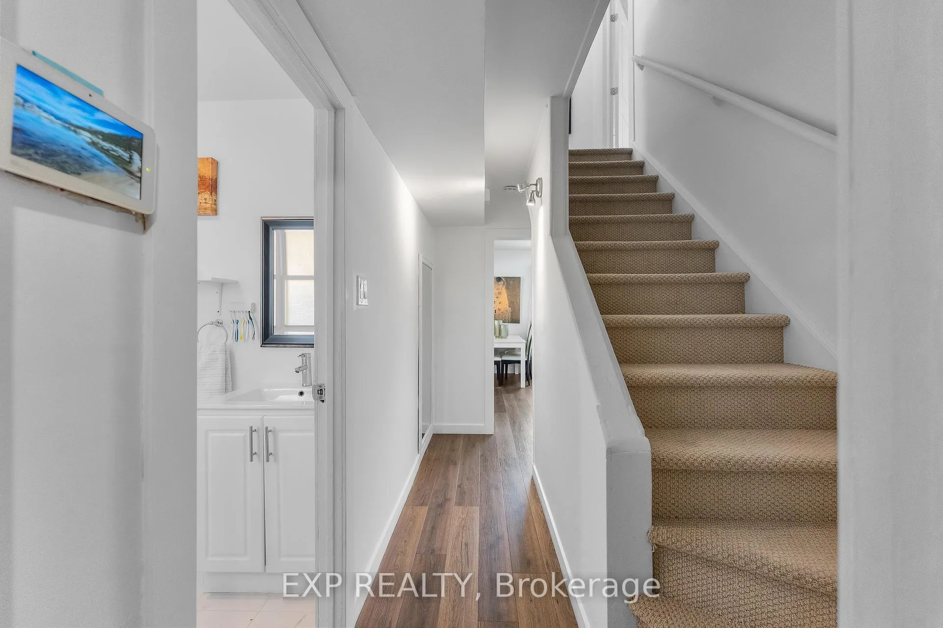 Photo 19 of 271 Crowland Avenue, Welland, Lincoln/Crowland — HOMEH
