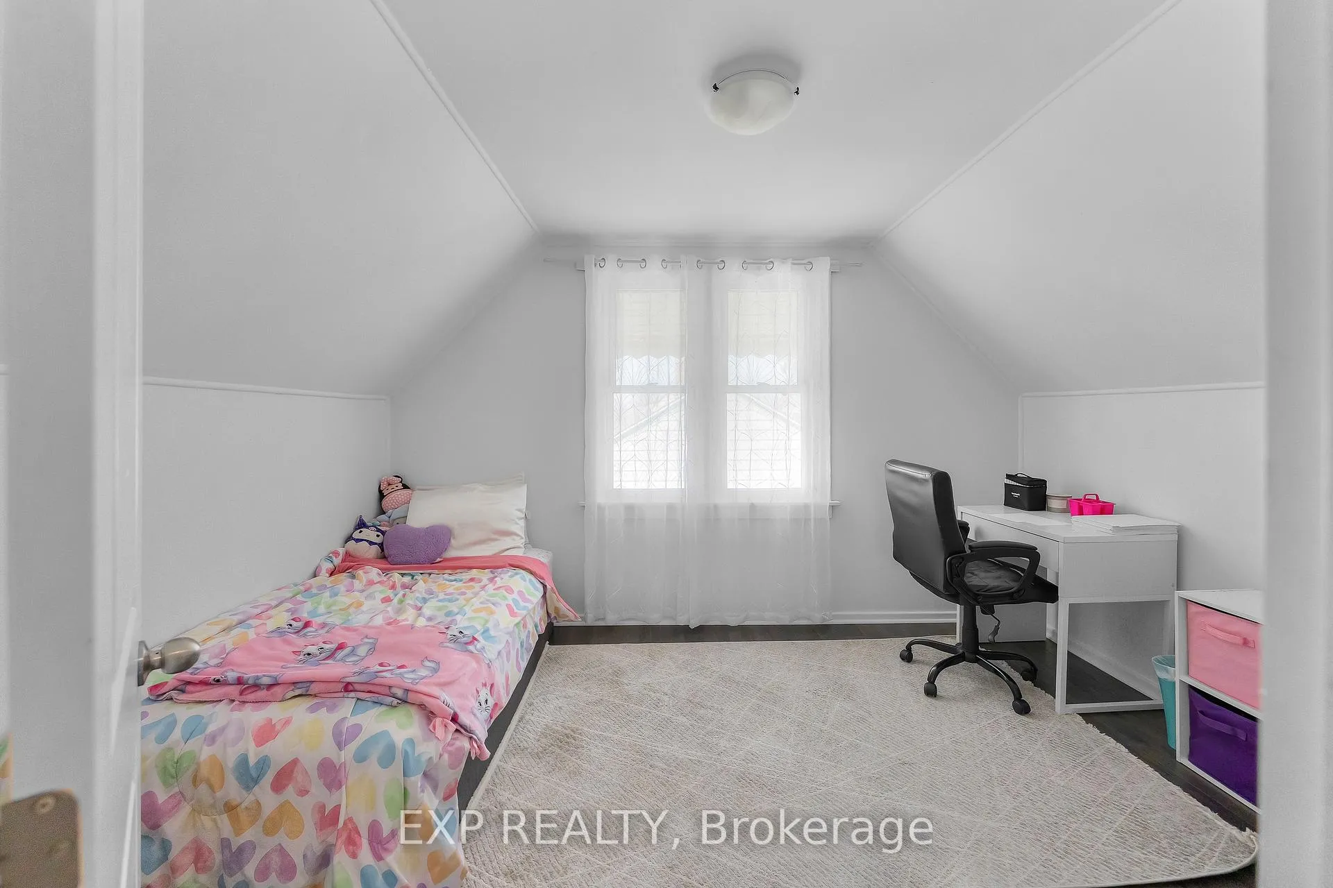 Photo 20 of 271 Crowland Avenue, Welland, Lincoln/Crowland — HOMEH