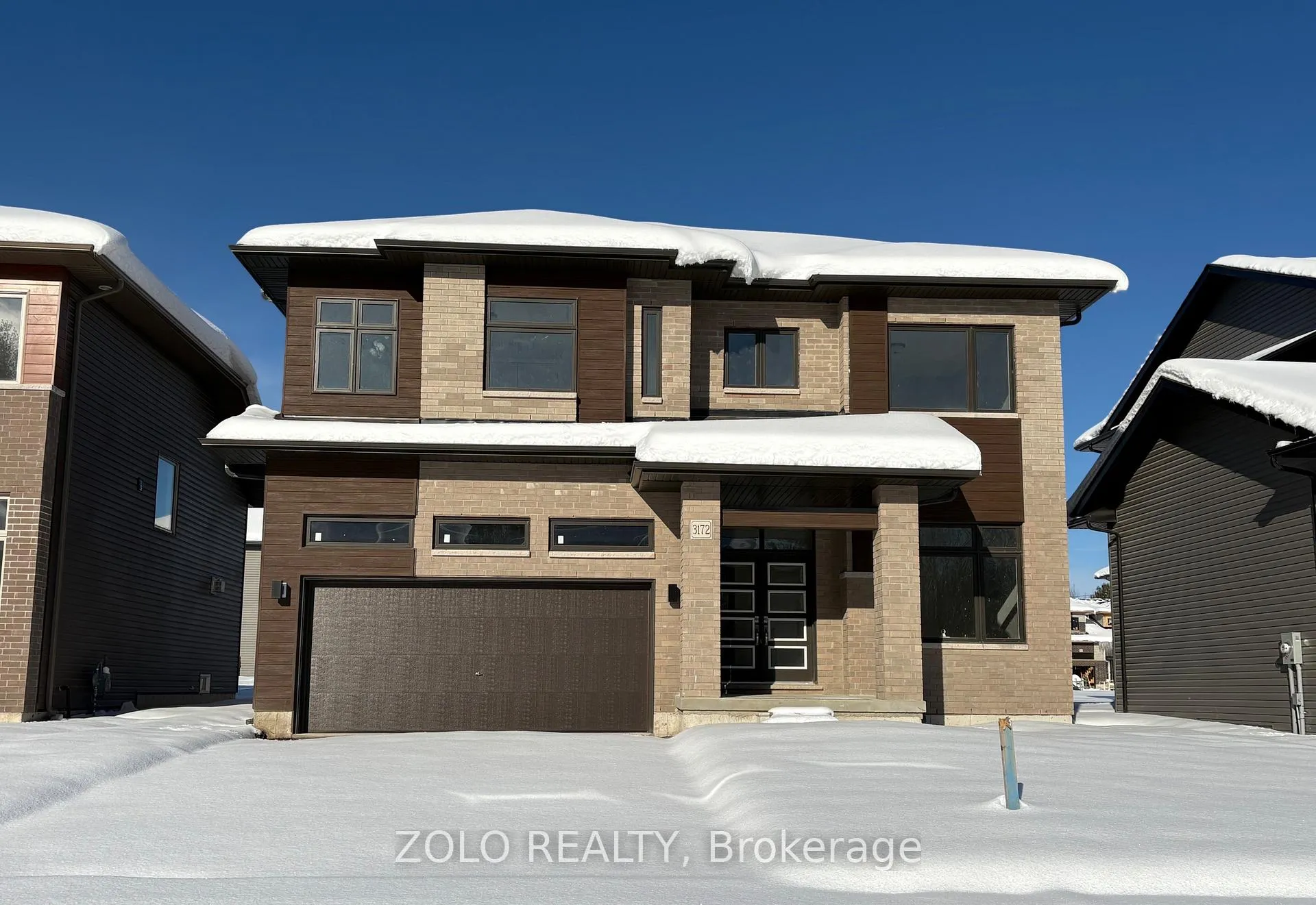 Front of 3172 Searidge Street