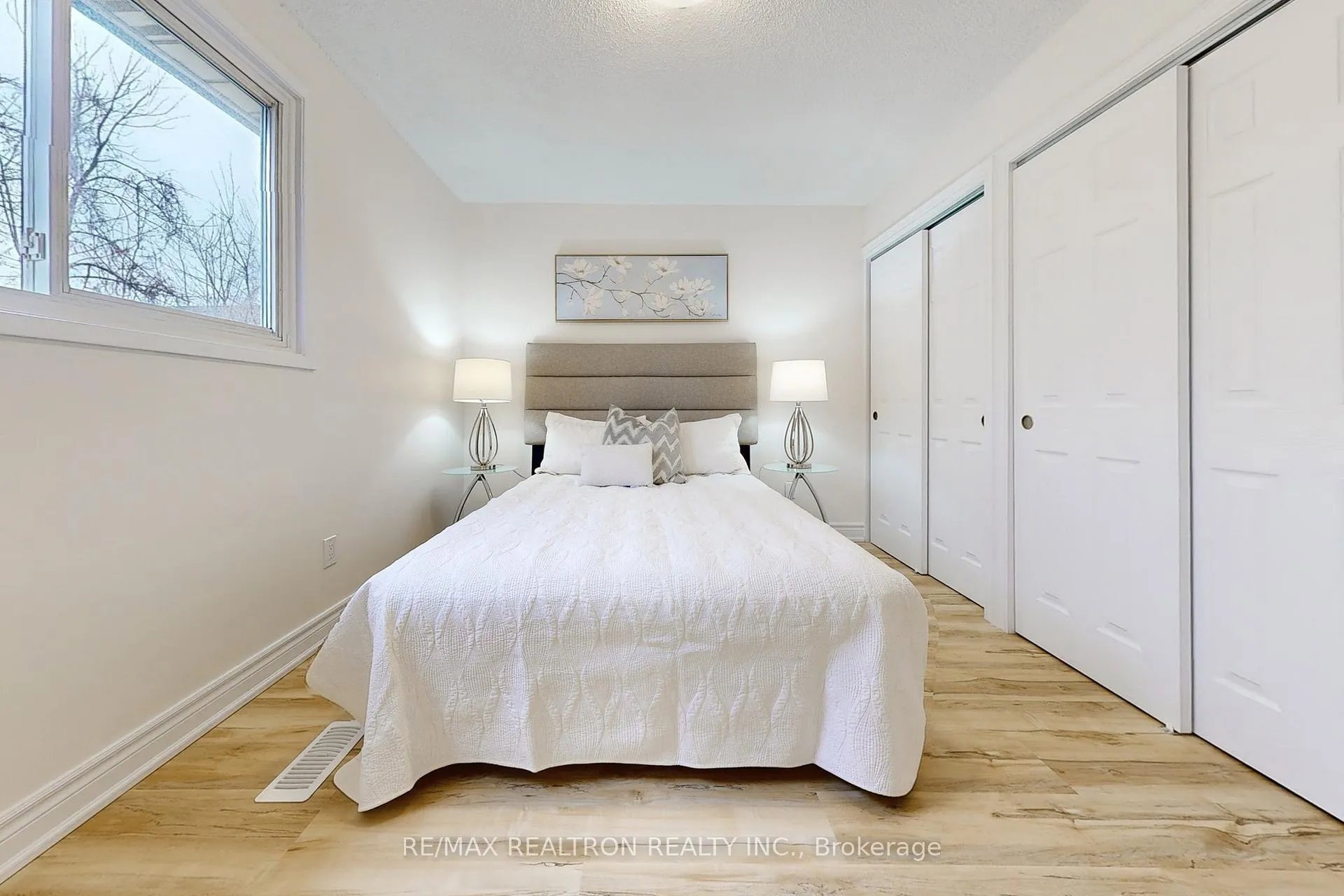 Photo 12 of 551 Salisbury Street, Oshawa, Vanier — HOMEH